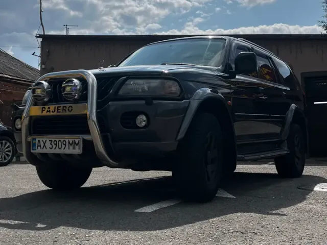 Mitsubishi Pajero Sport - фото 4