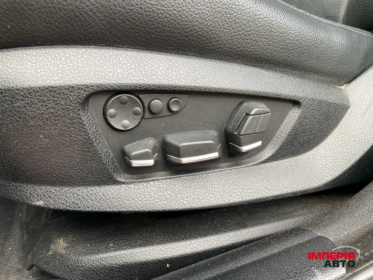 BMW 5 серії - фото 12