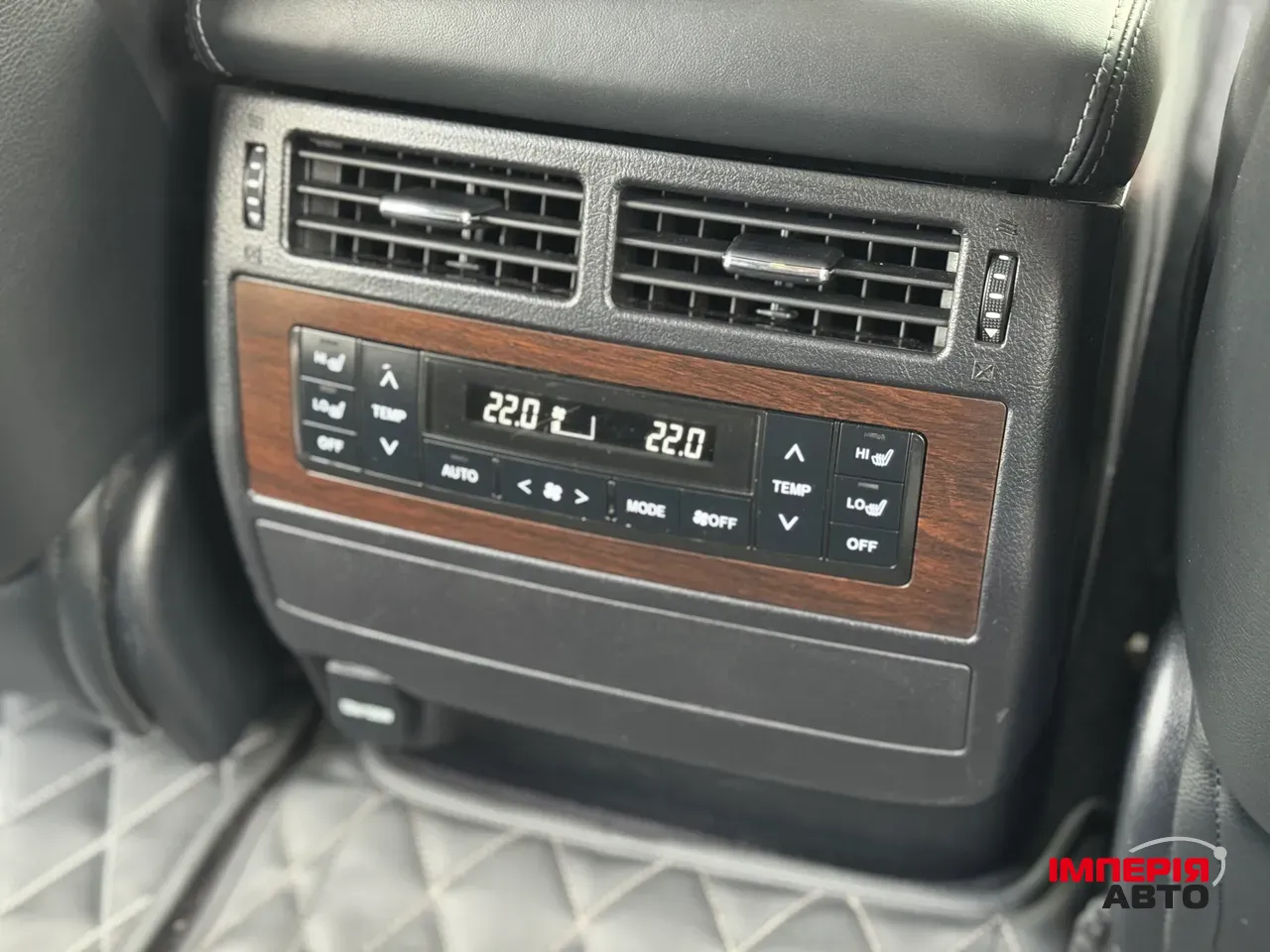 Toyota Land Cruiser - фото 21