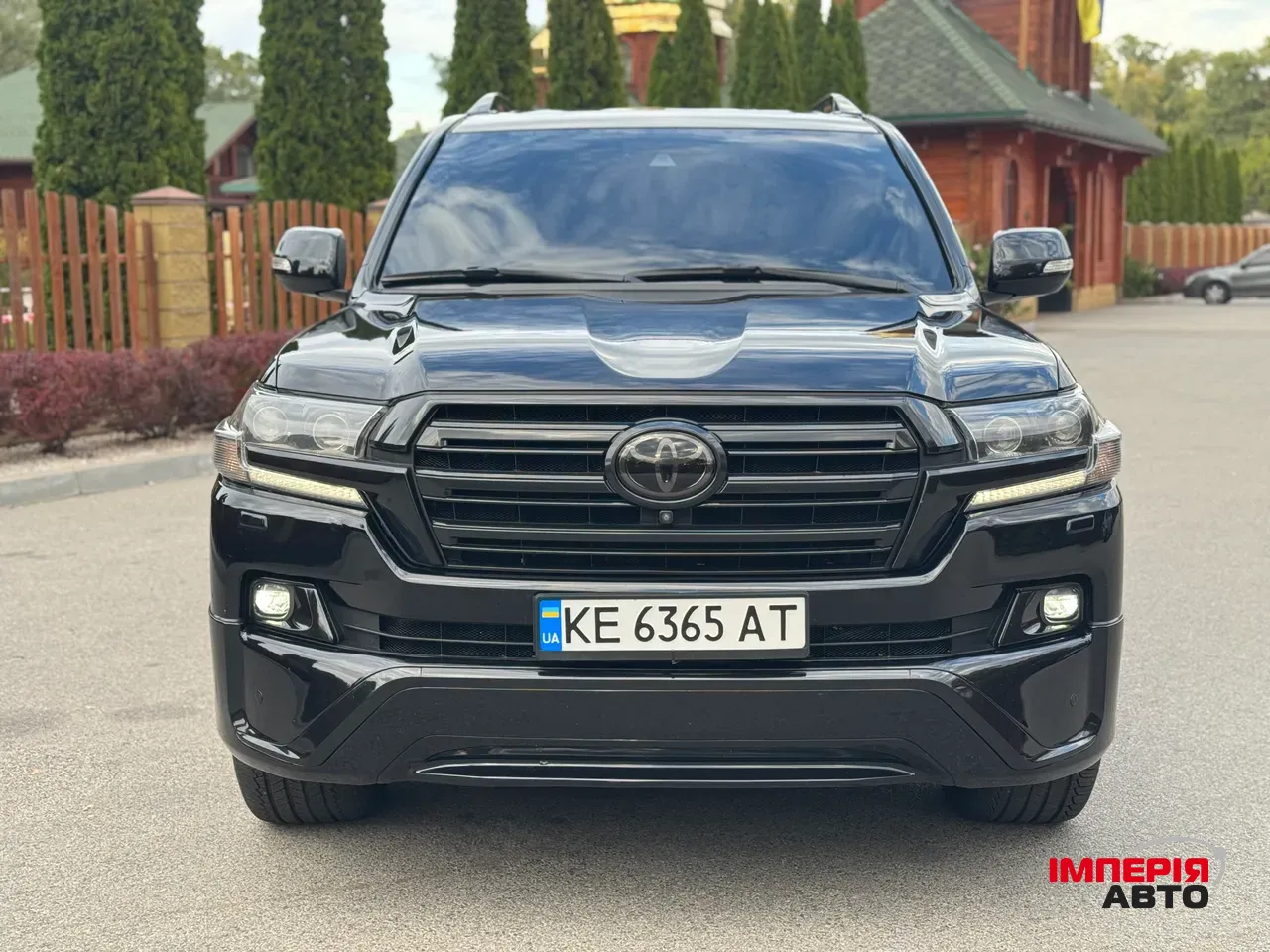 Toyota Land Cruiser - фото 1