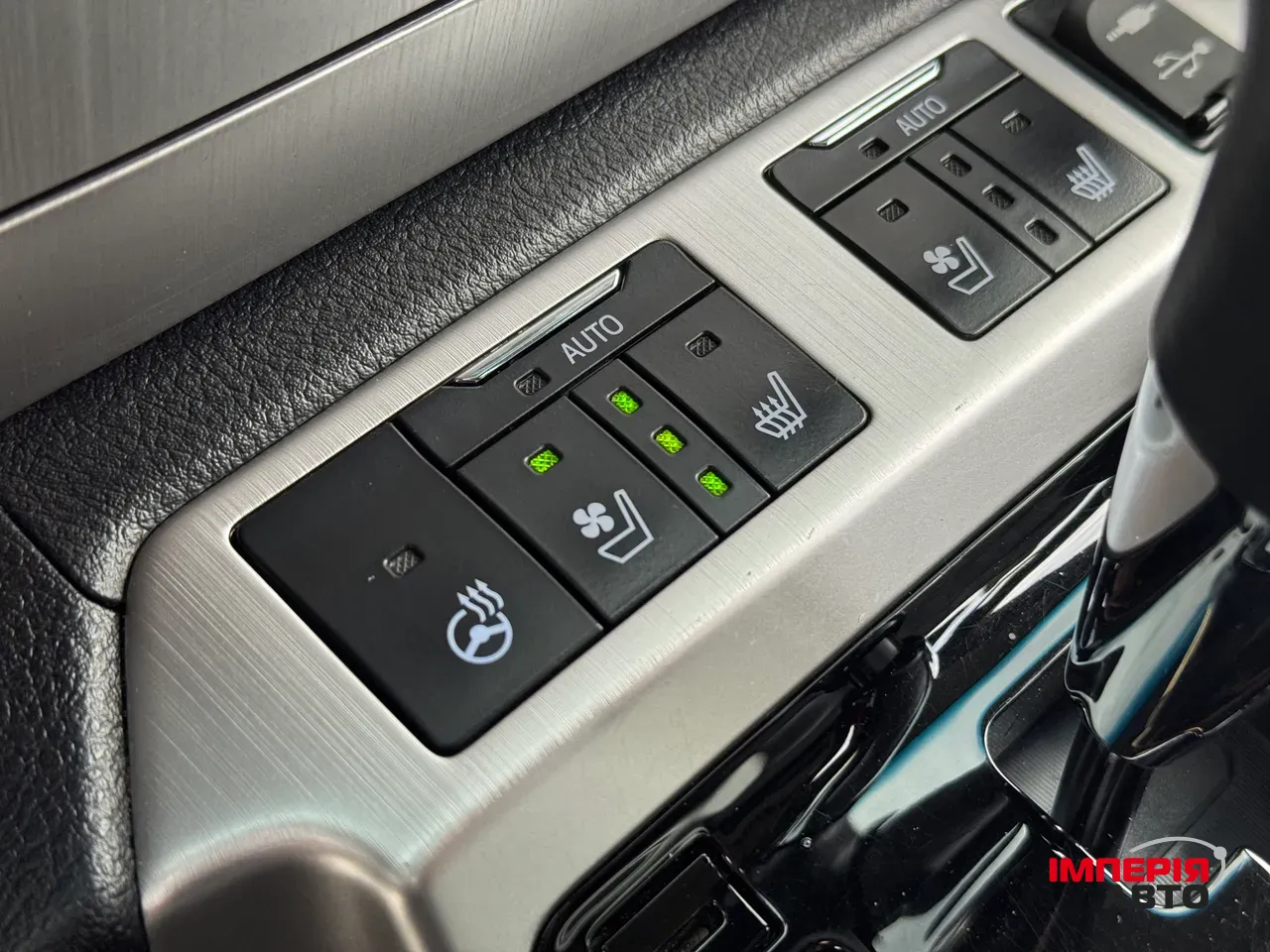 Toyota Land Cruiser - фото 16