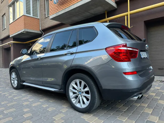 BMW X3 - фото 2