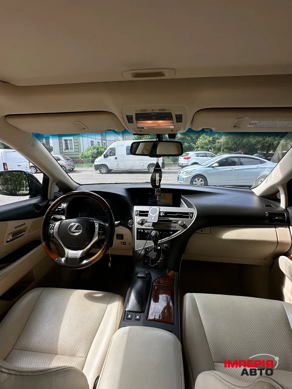 Lexus RX - фото 5