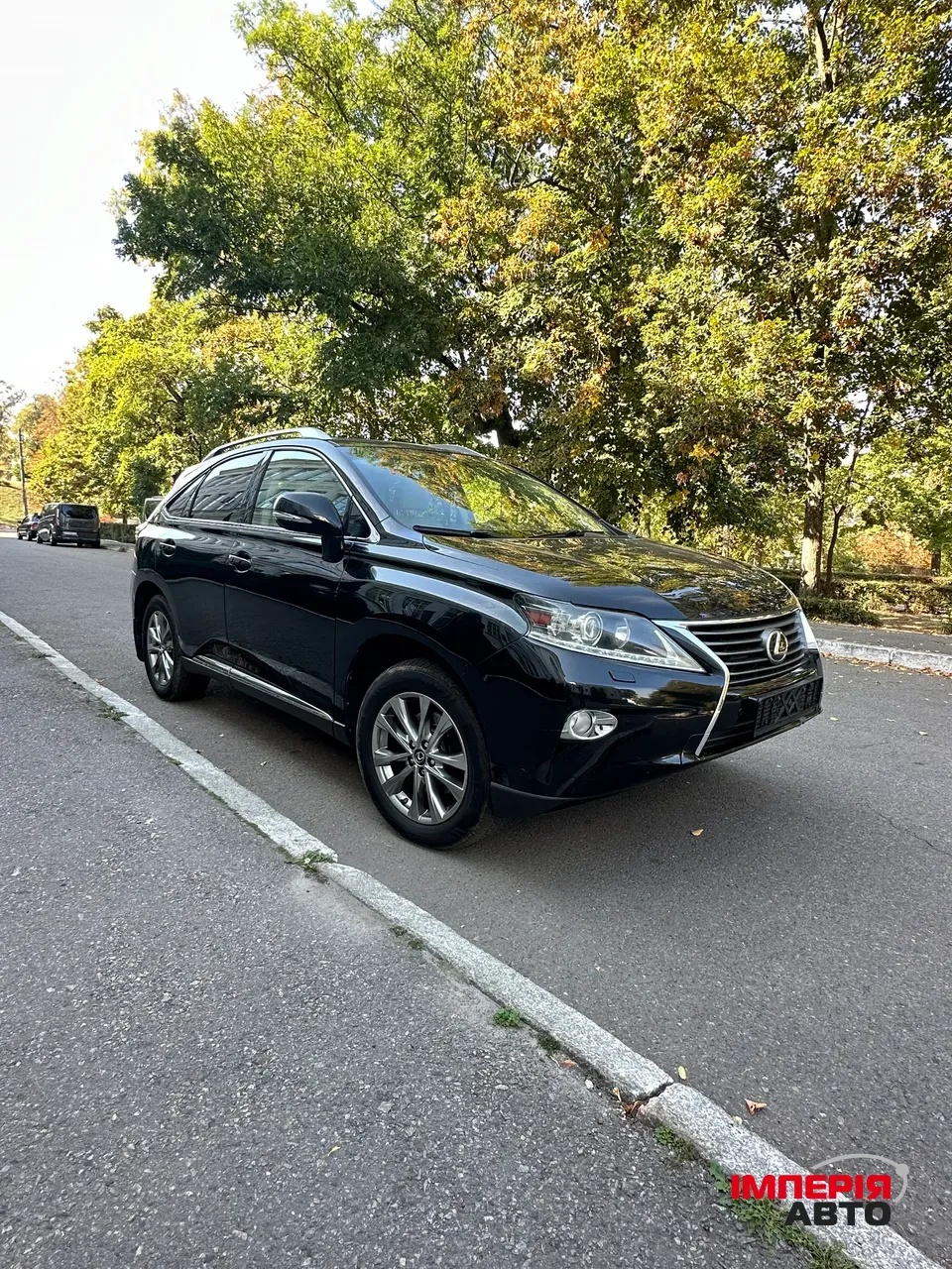 Lexus RX - фото 2