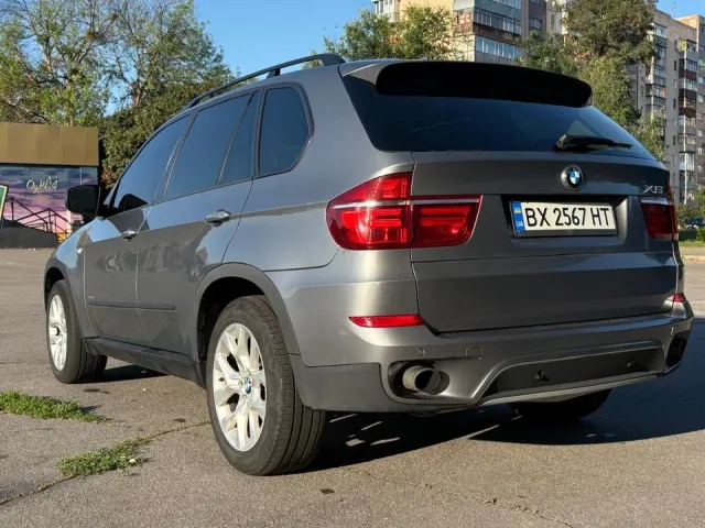 BMW X5 - фото 2