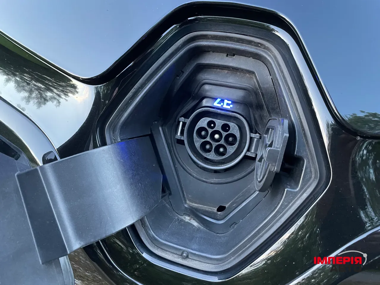 Renault ZOE - фото 13