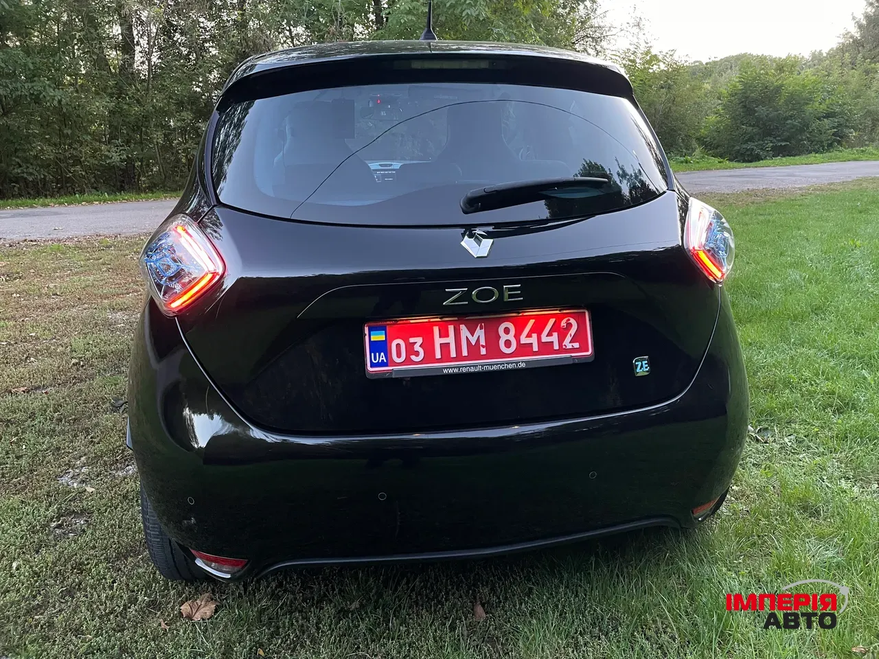 Renault ZOE - фото 8