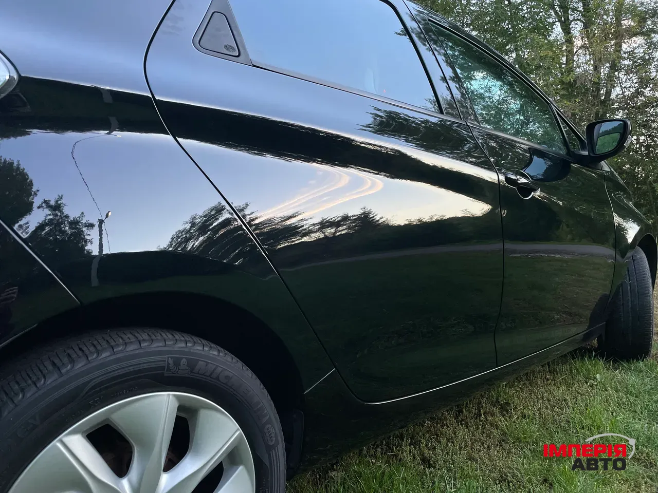 Renault ZOE - фото 6