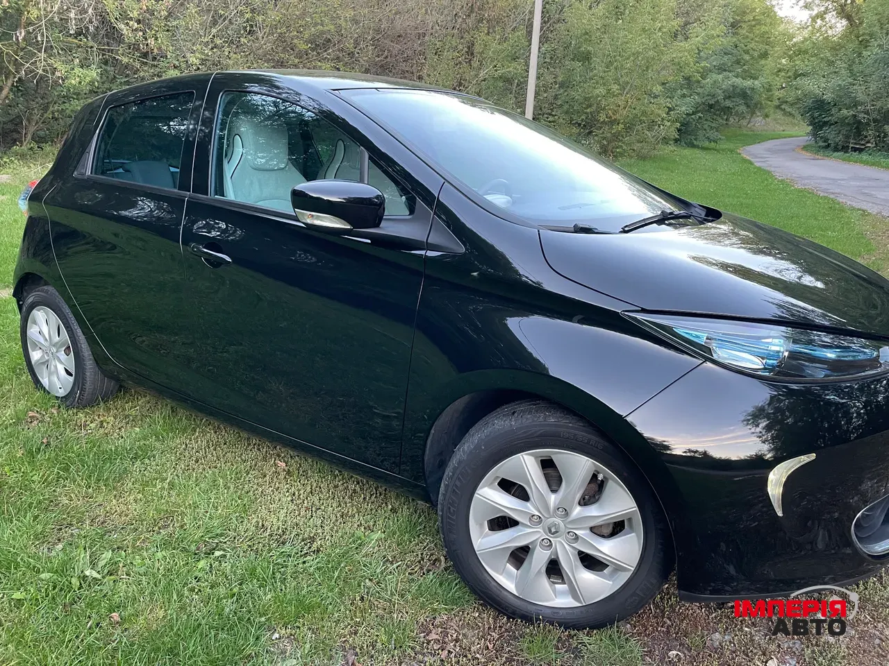 Renault ZOE - фото 5