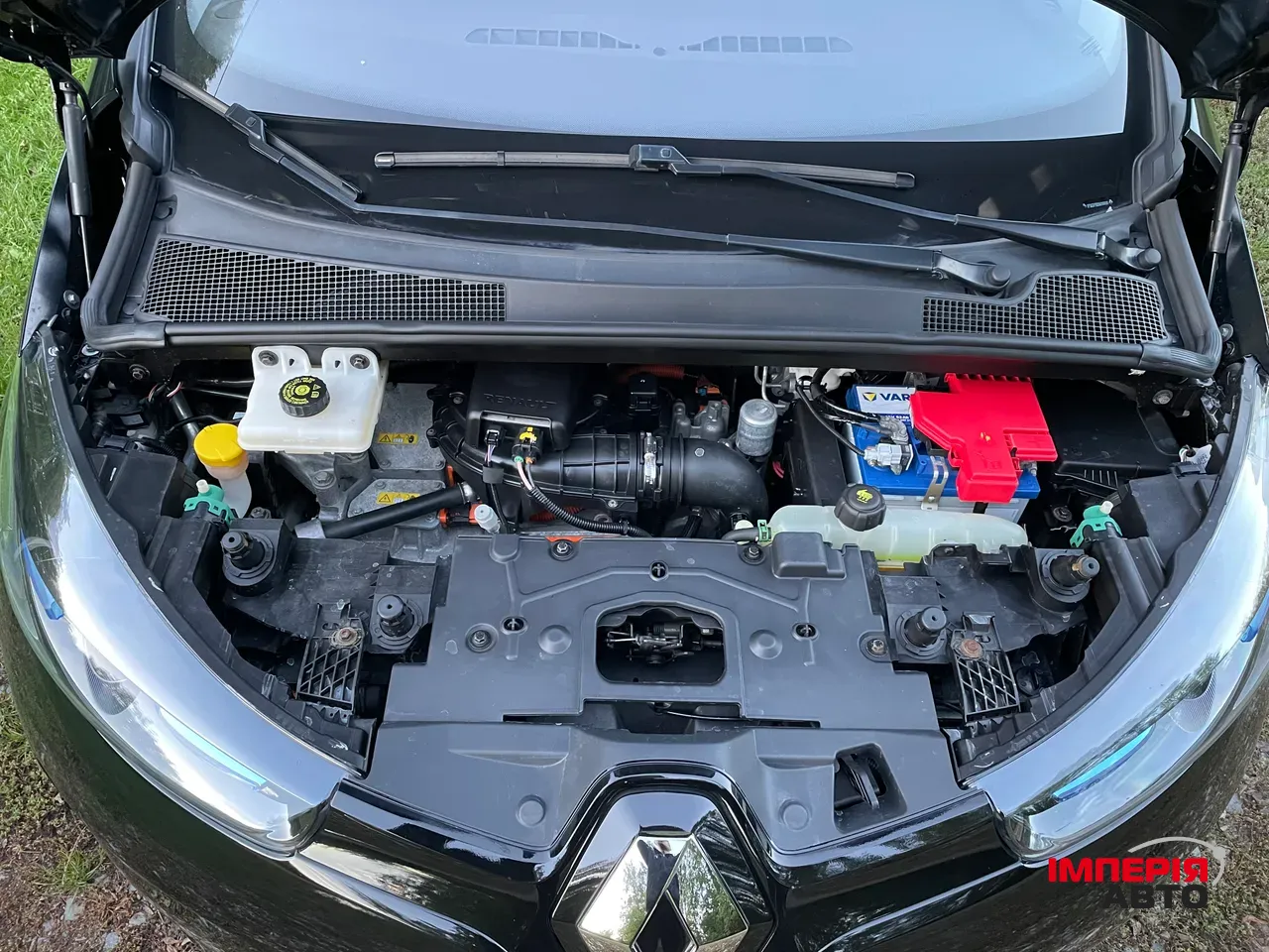 Renault ZOE - фото 14