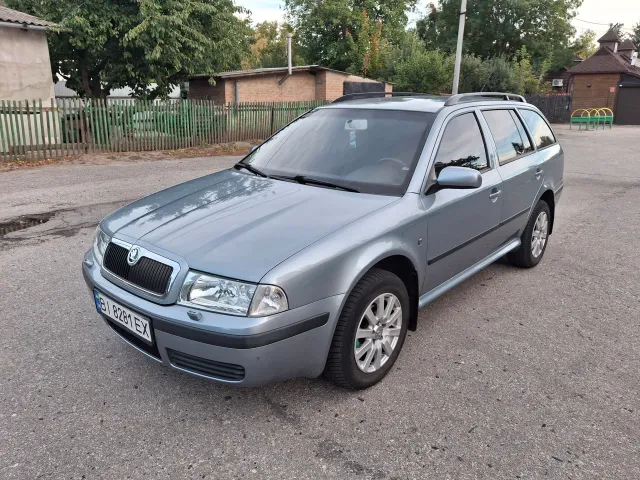 Skoda Octavia - фото 5