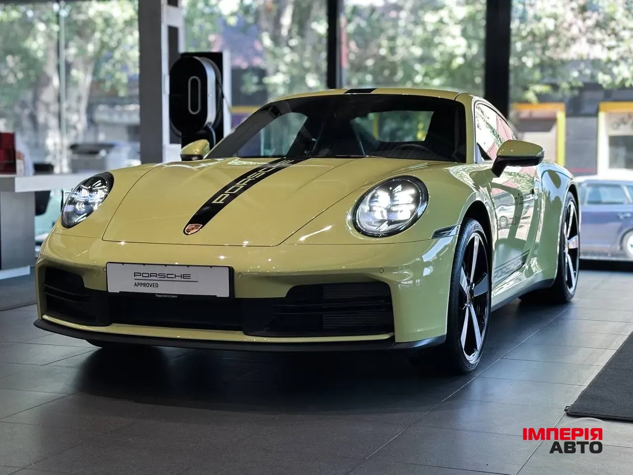 Porsche 911 - фото 1