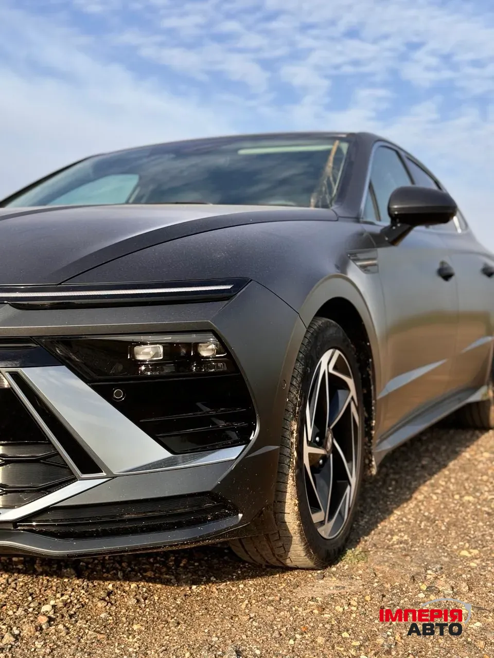 Hyundai Sonata - фото 1