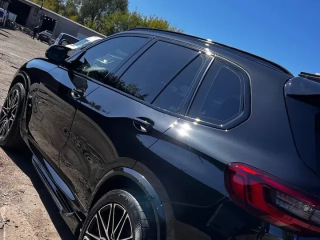 BMW X5 - фото 2