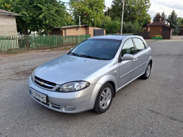 Chevrolet Lacetti - фото 2