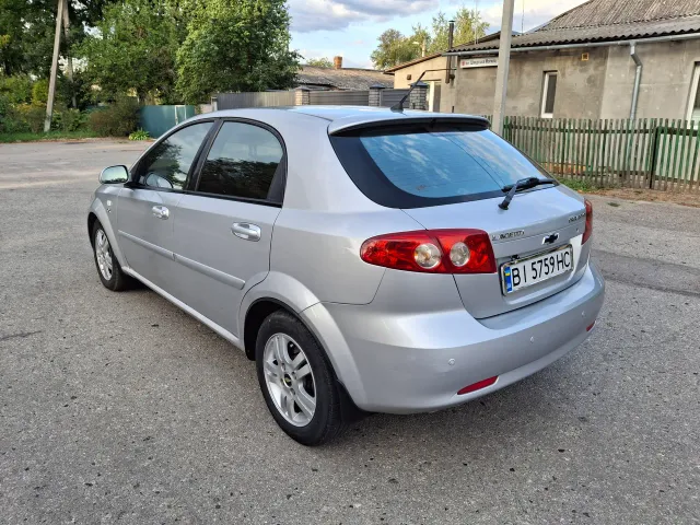 Chevrolet Lacetti - фото 4