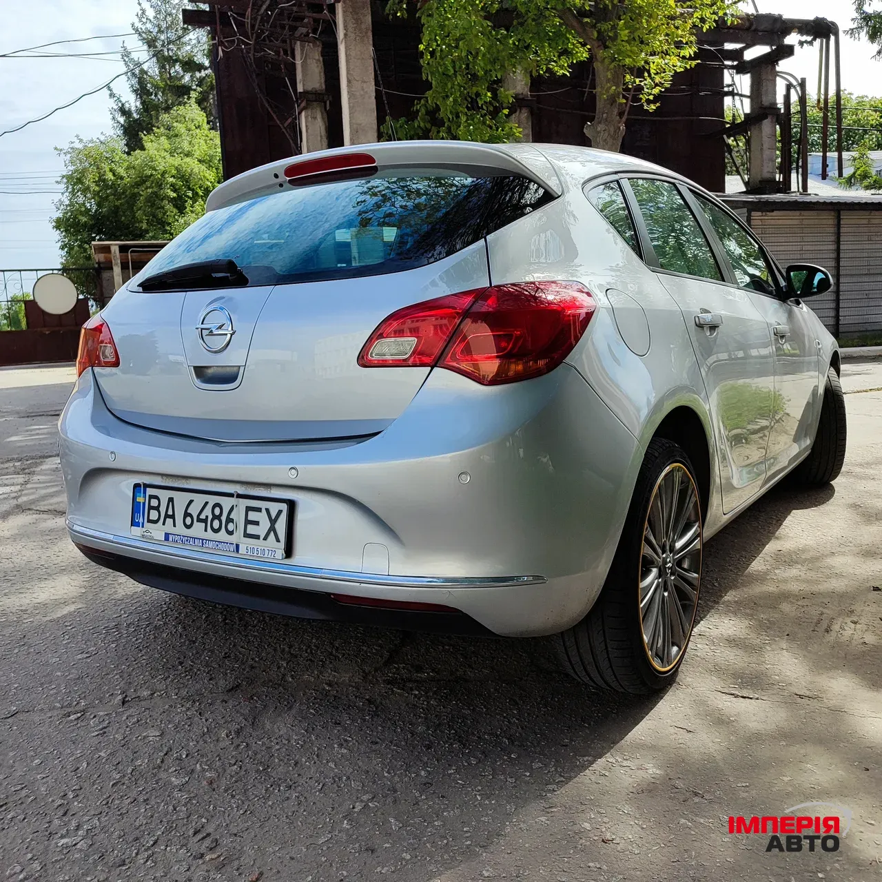 Opel Astra - фото 9