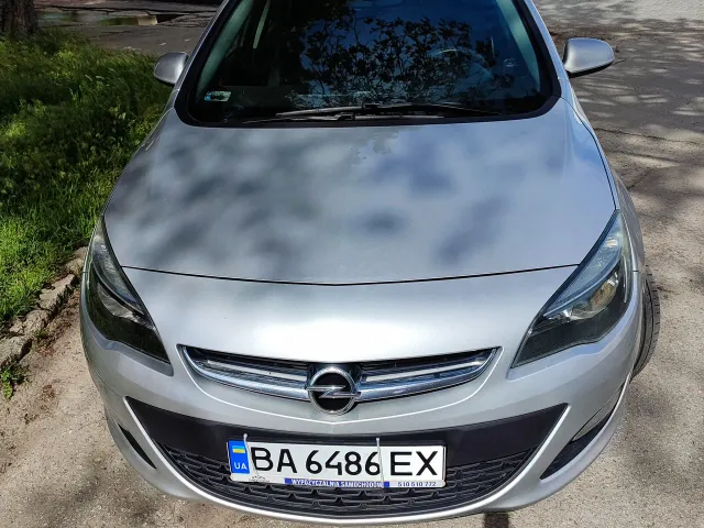 Opel Astra - фото 2