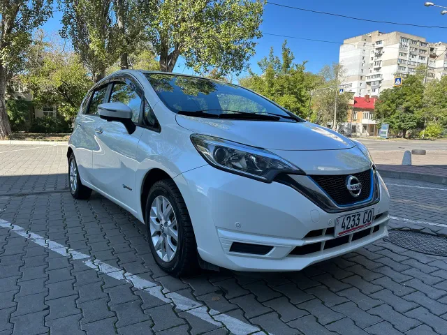 Nissan Note - фото 4