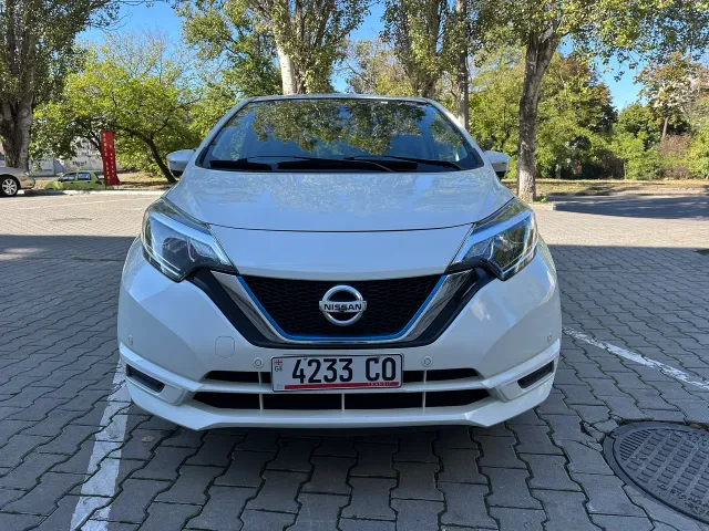 Nissan Note - фото 5