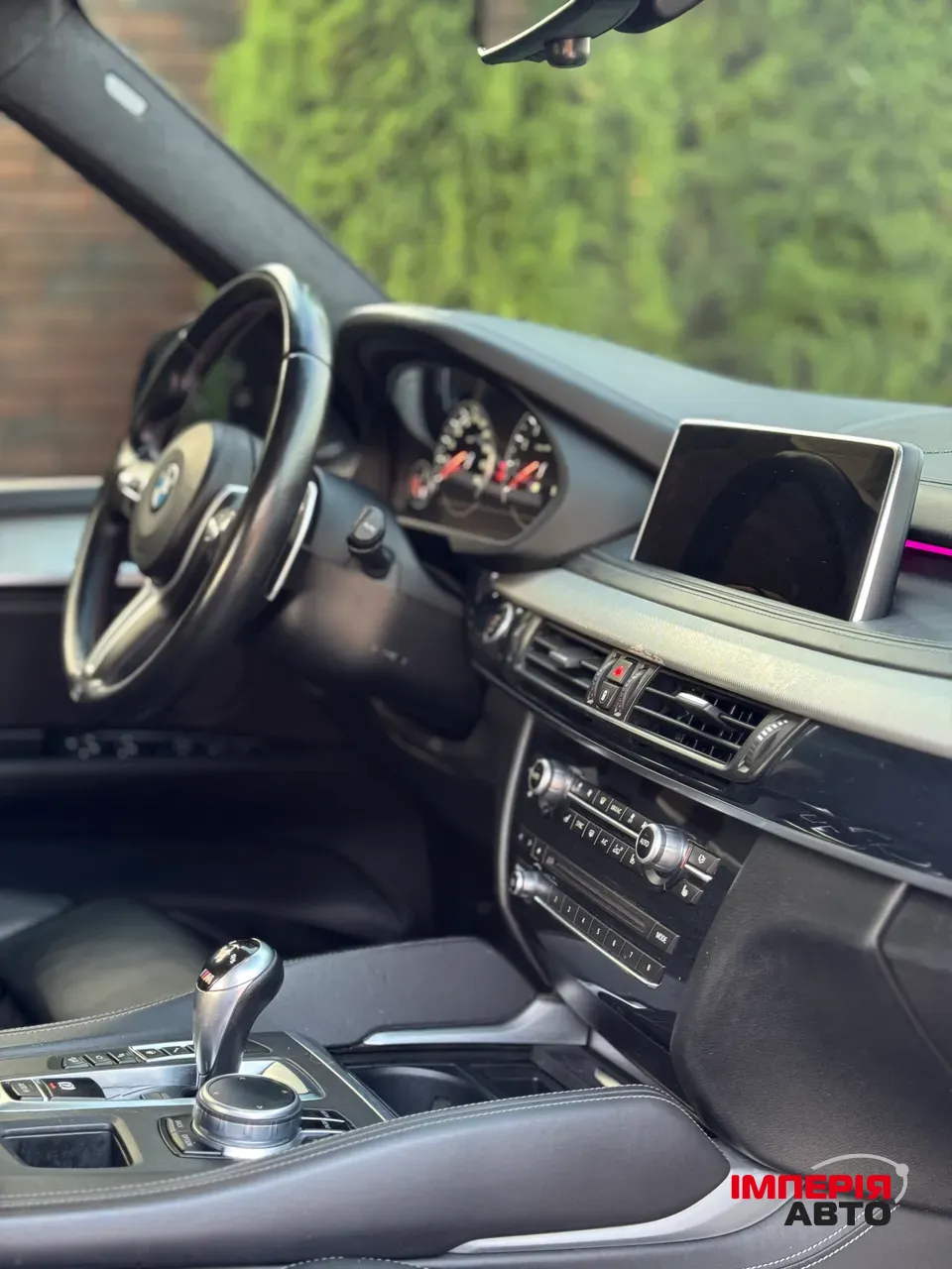 BMW X5 M - фото 11