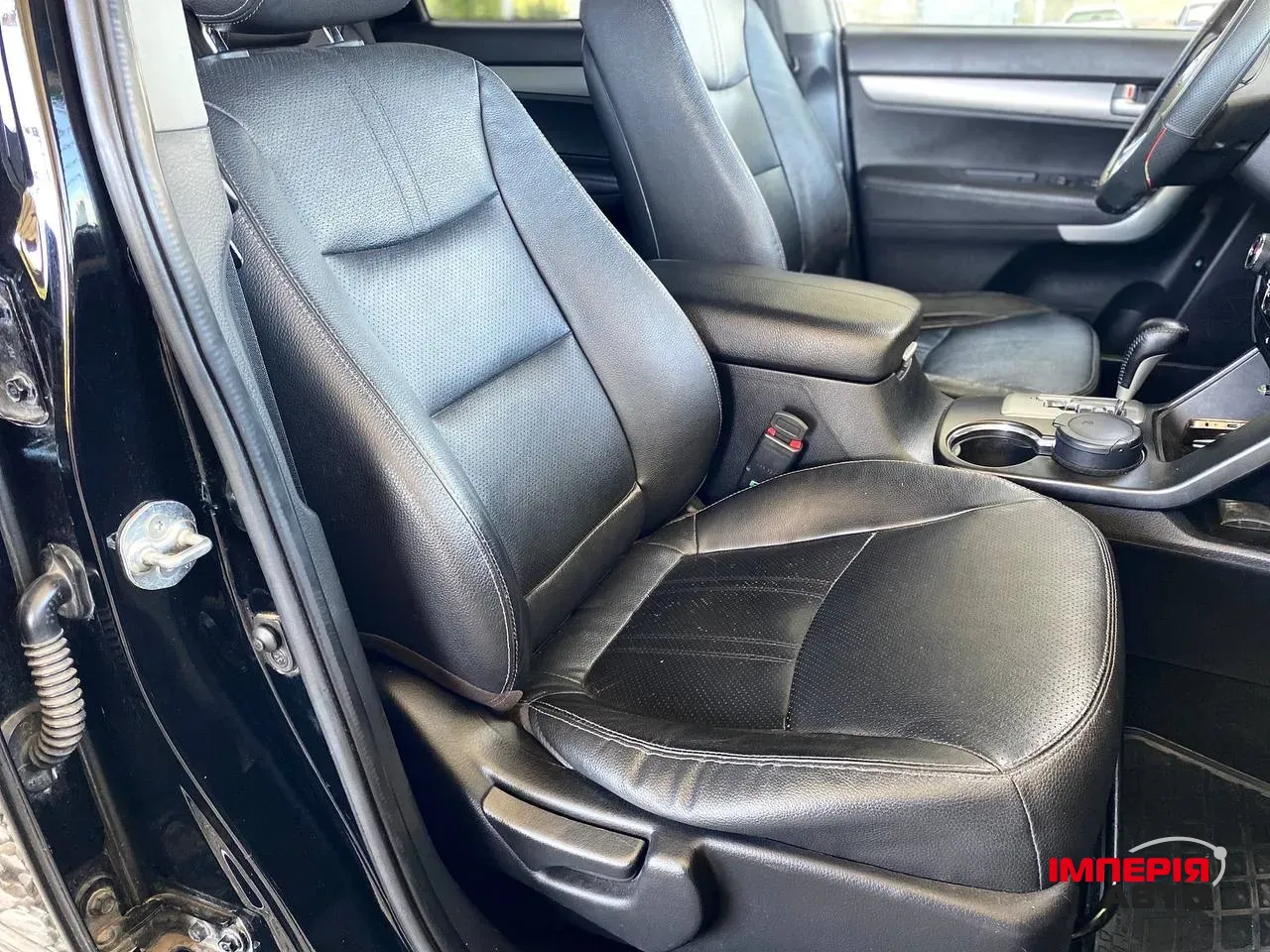 Kia Sorento - фото 25