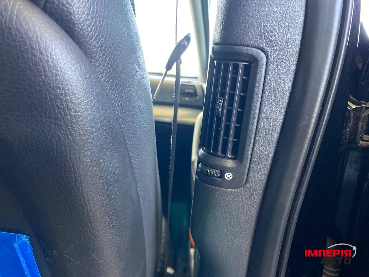 Kia Sorento - фото 32