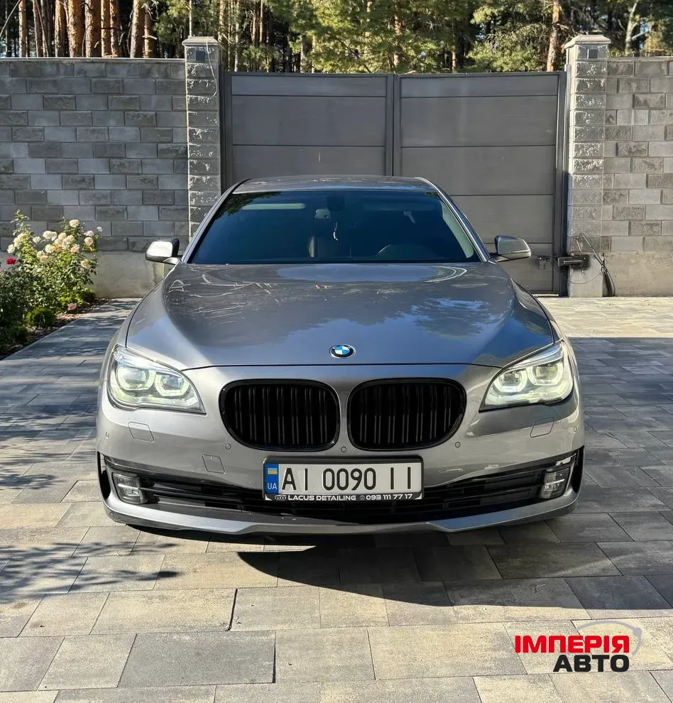 BMW 7 серії - фото 5