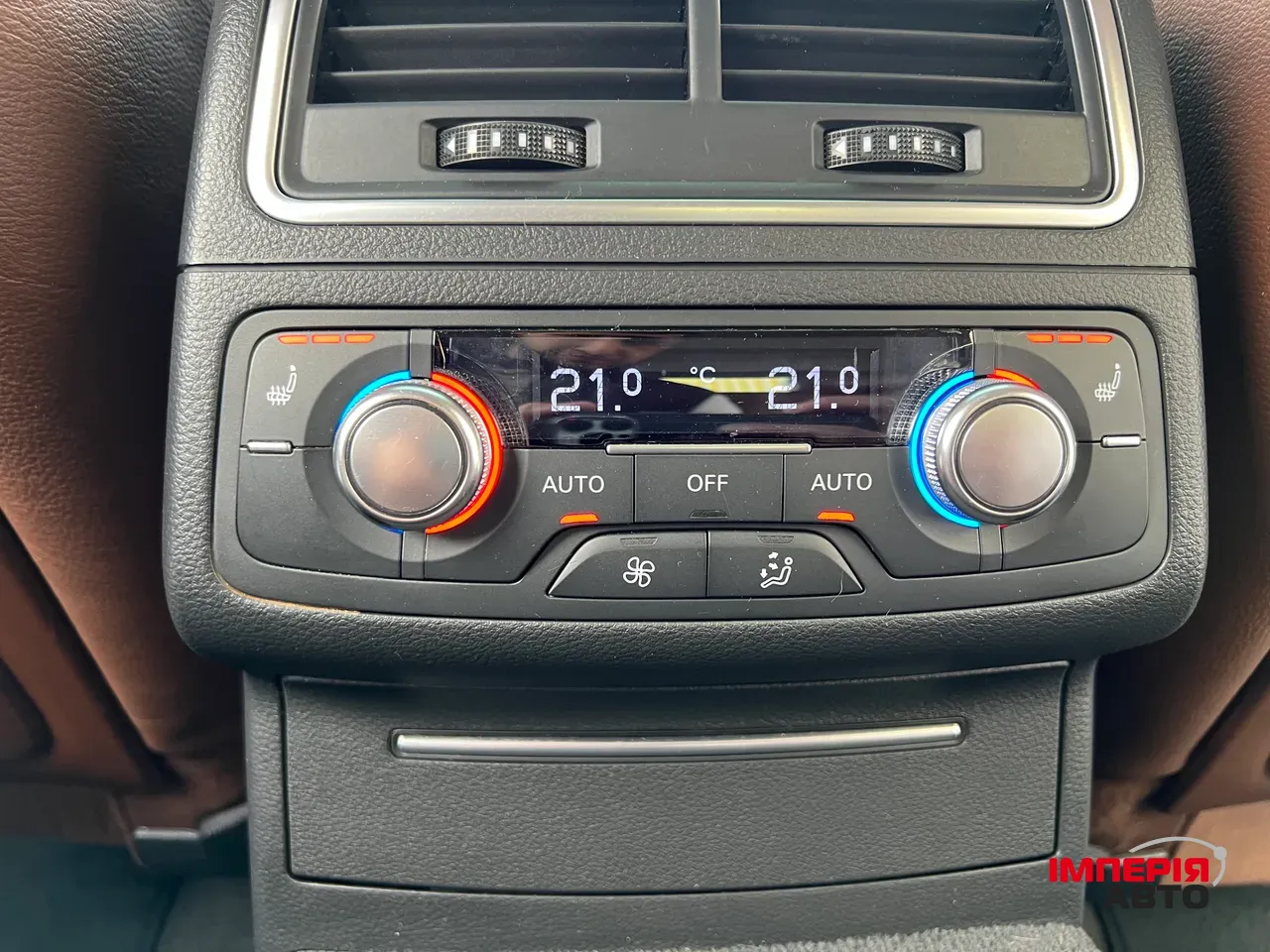 Audi A7 - фото 27