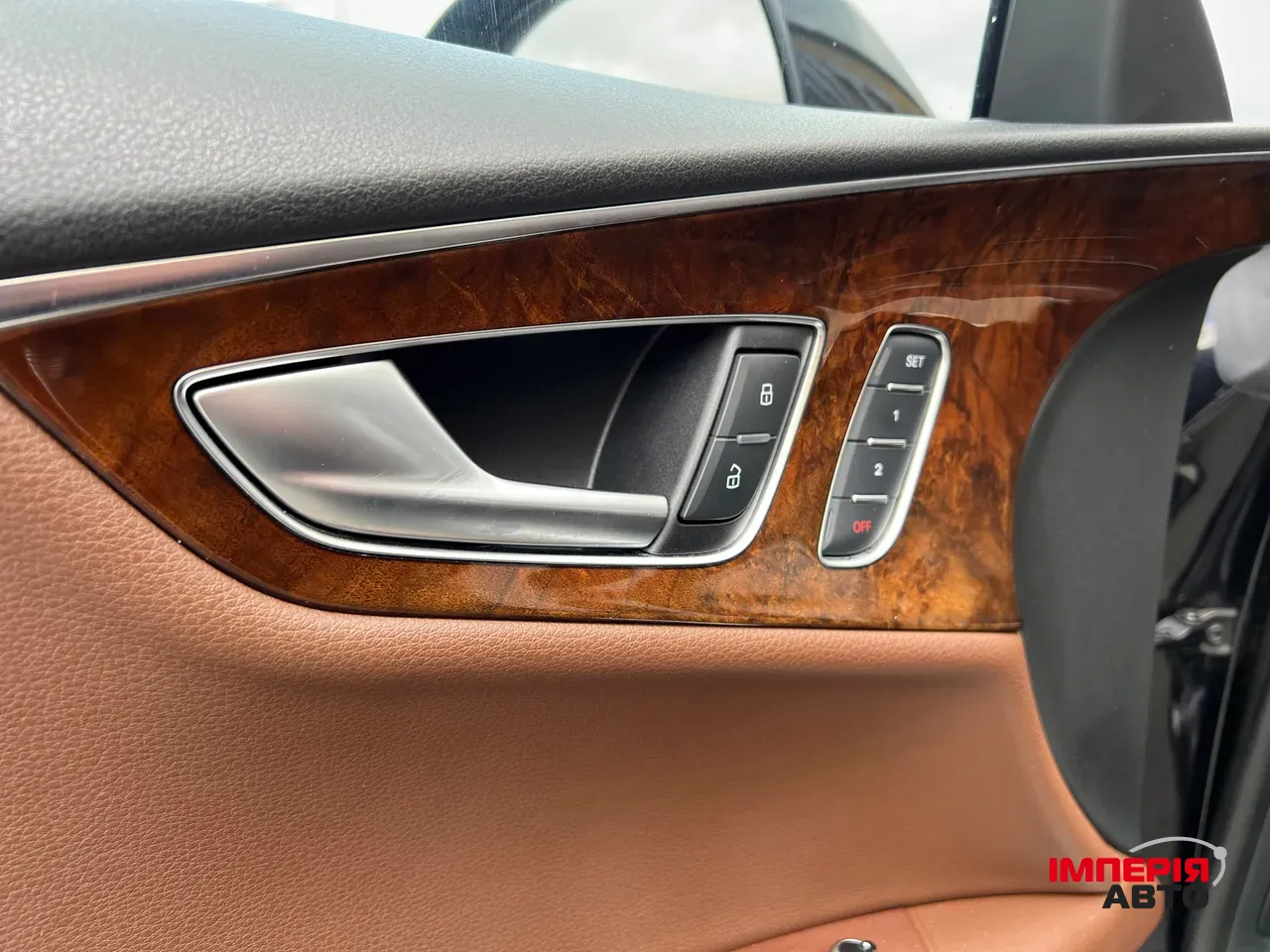 Audi A7 - фото 26