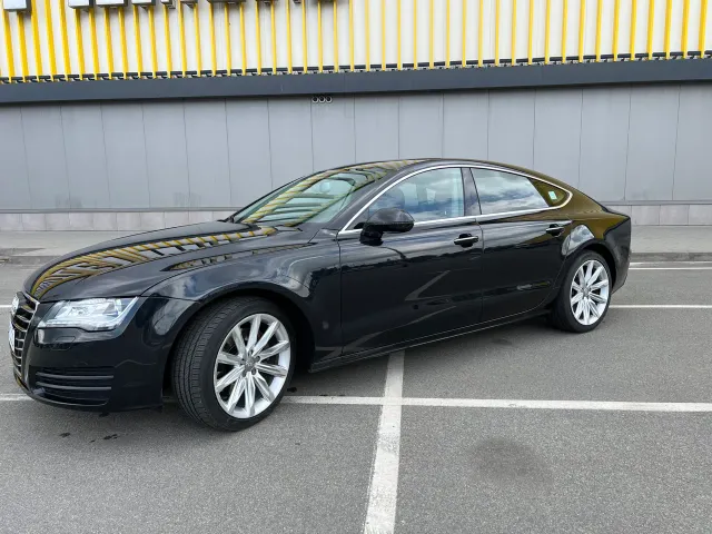 Audi A7 - фото 4