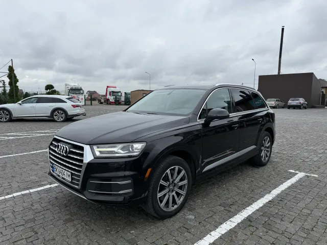 Audi Q7 - фото 3