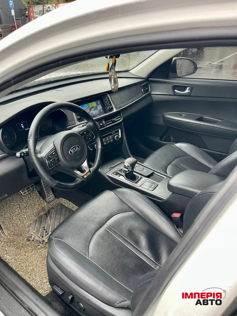 Kia K5 - фото 10