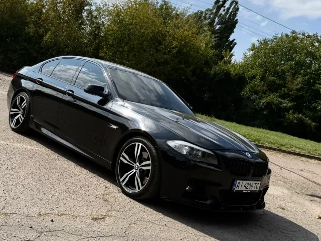 BMW 5 серії - фото 2
