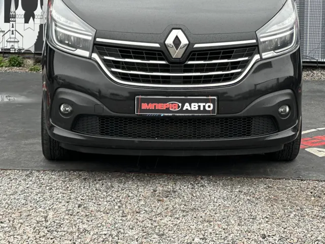Renault Trafic - фото 3