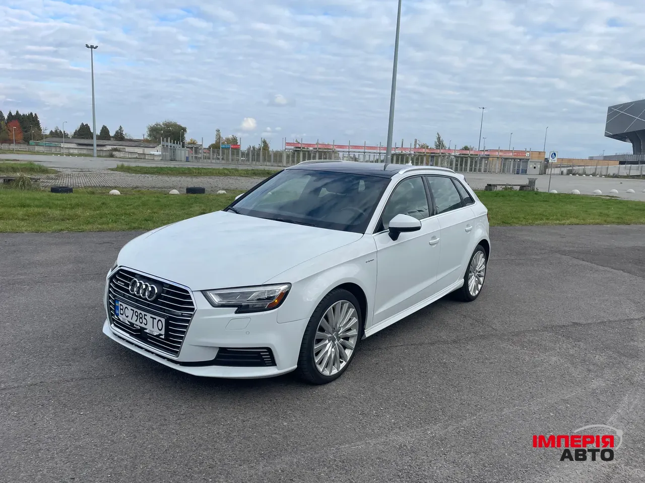 Audi A3 - фото 1