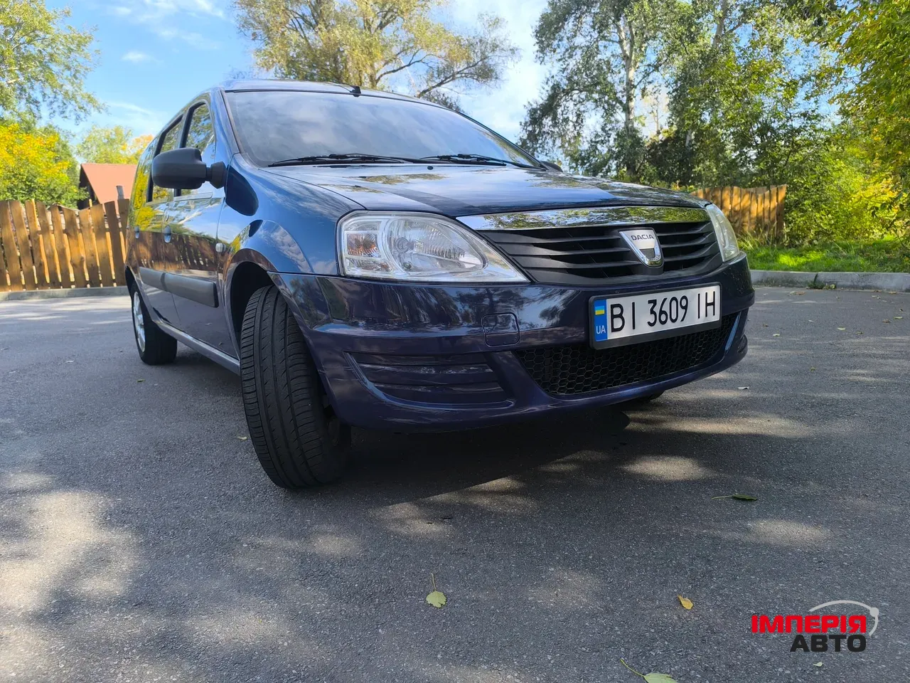 Dacia Logan - фото 12