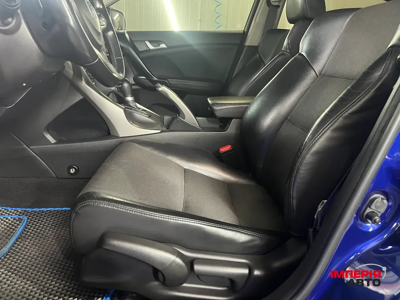 Honda Accord - фото 7