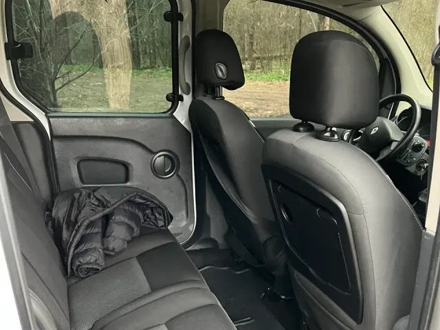 Renault Kangoo - фото 5