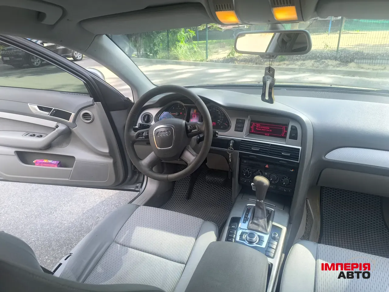 Audi A6 - фото 24