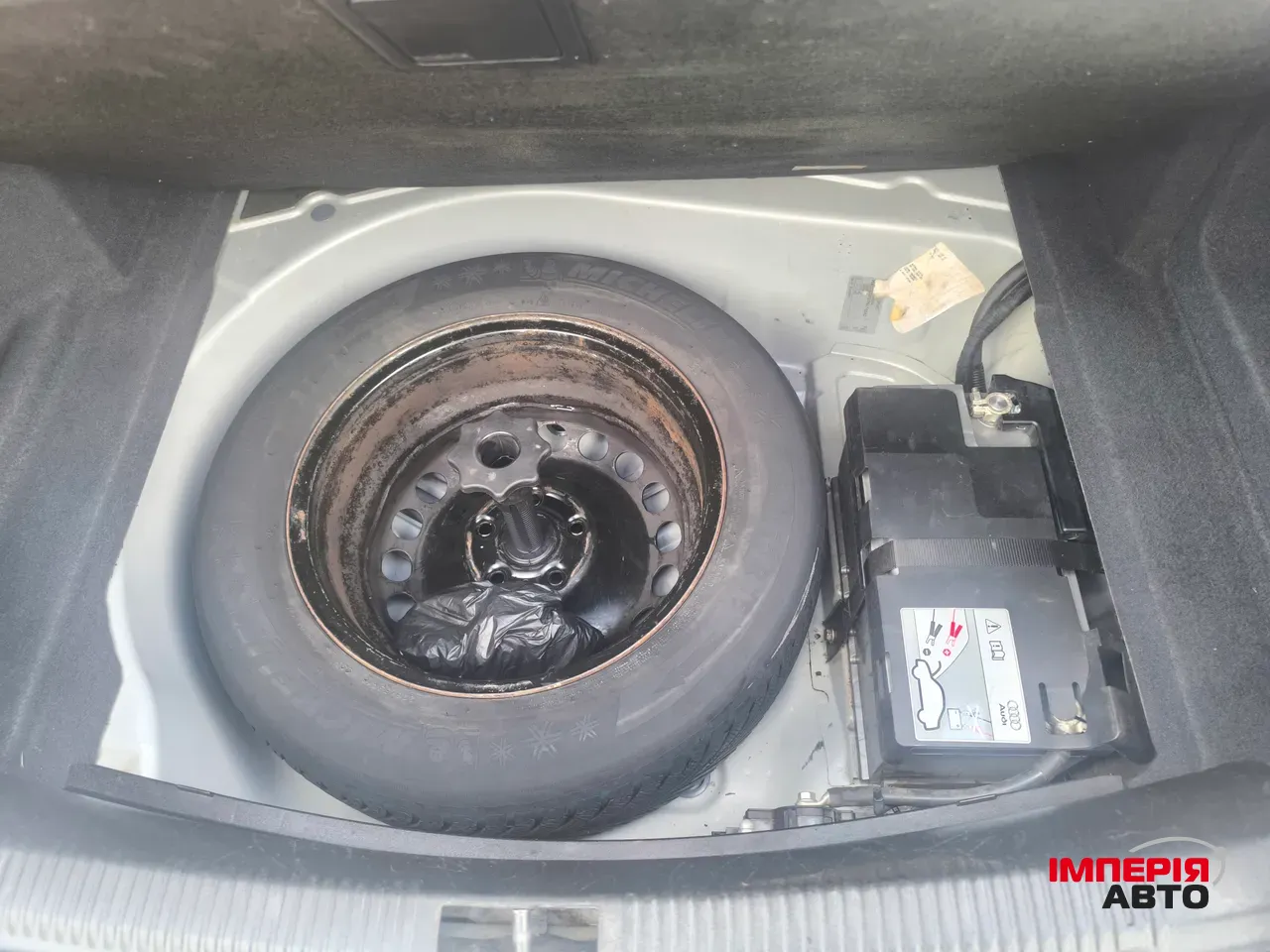 Audi A6 - фото 26