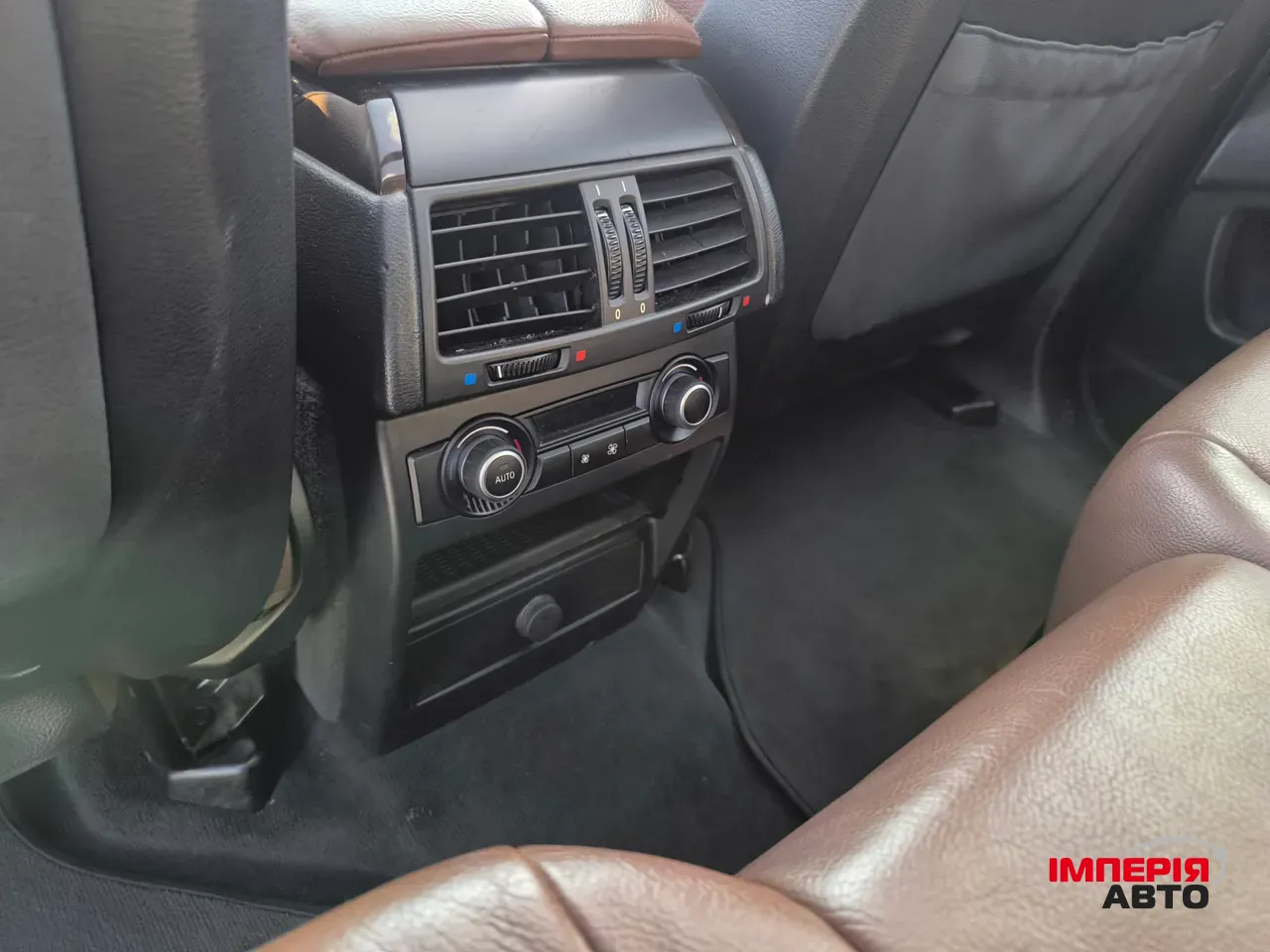 BMW X5 - фото 17