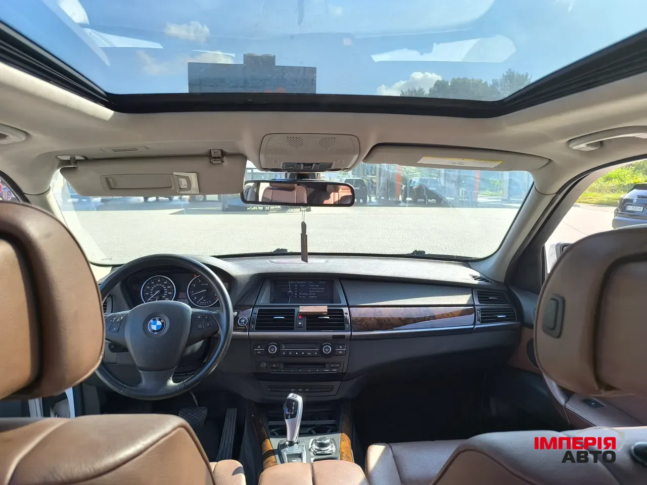 BMW X5 - фото 10