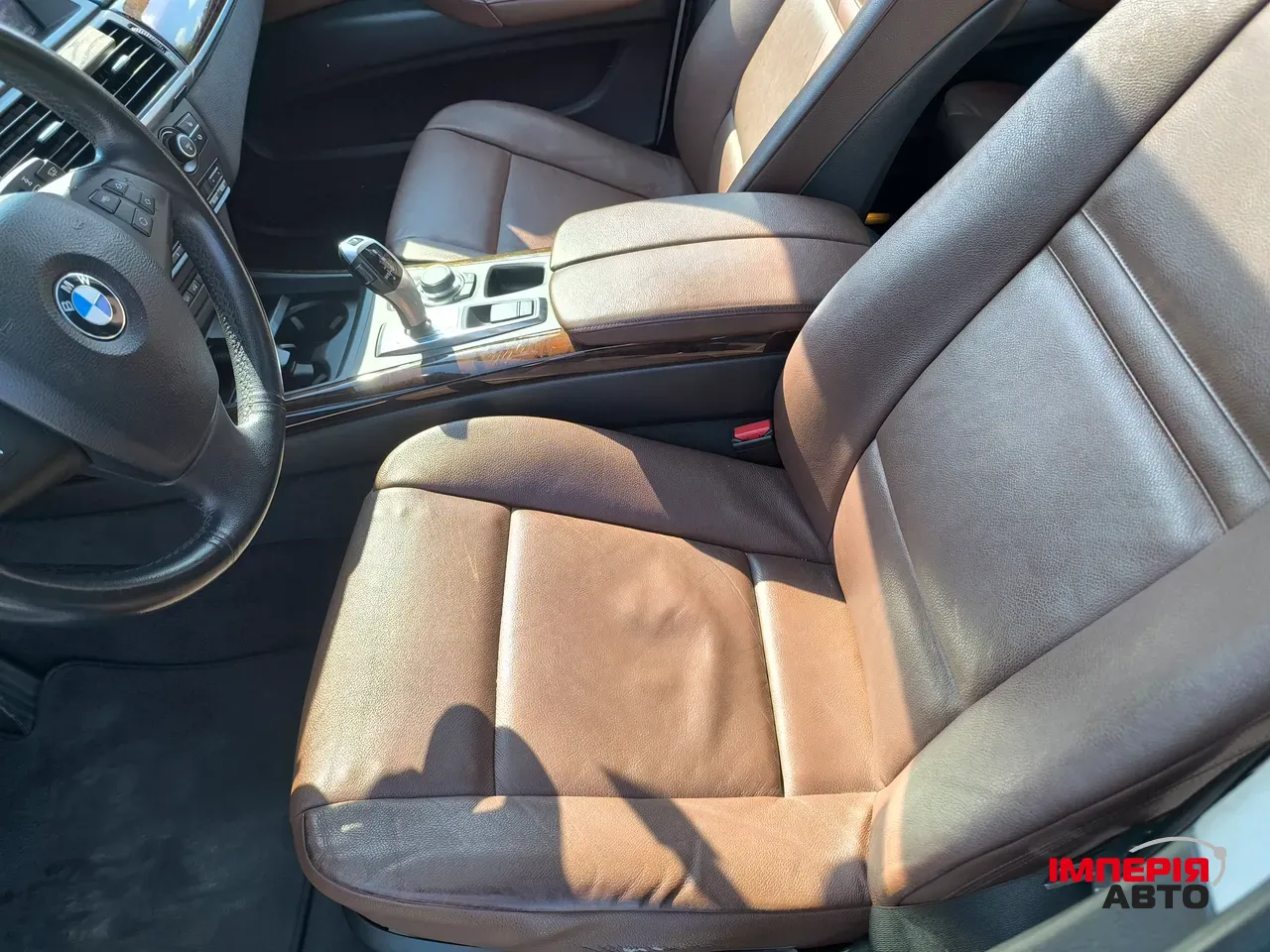 BMW X5 - фото 16