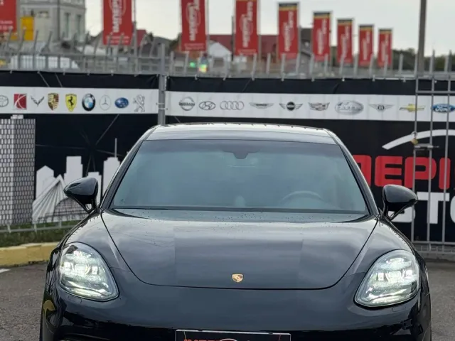 Porsche Panamera - фото 2