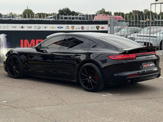Porsche Panamera - фото 3
