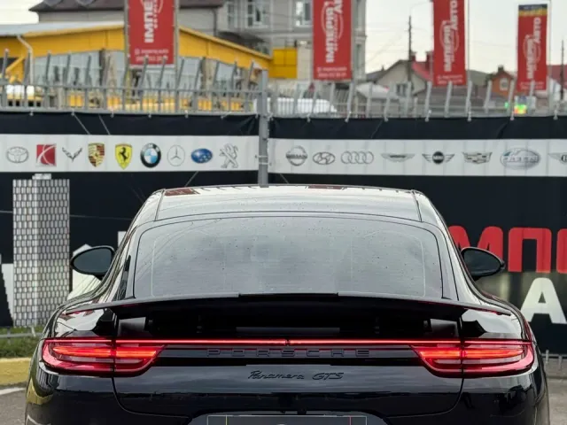 Porsche Panamera - фото 5