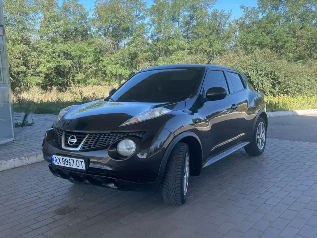 Nissan Juke - фото 1