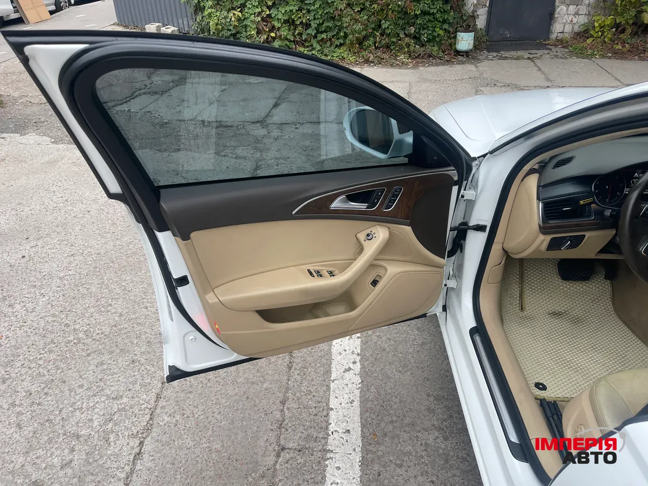 Audi A6 - фото 13