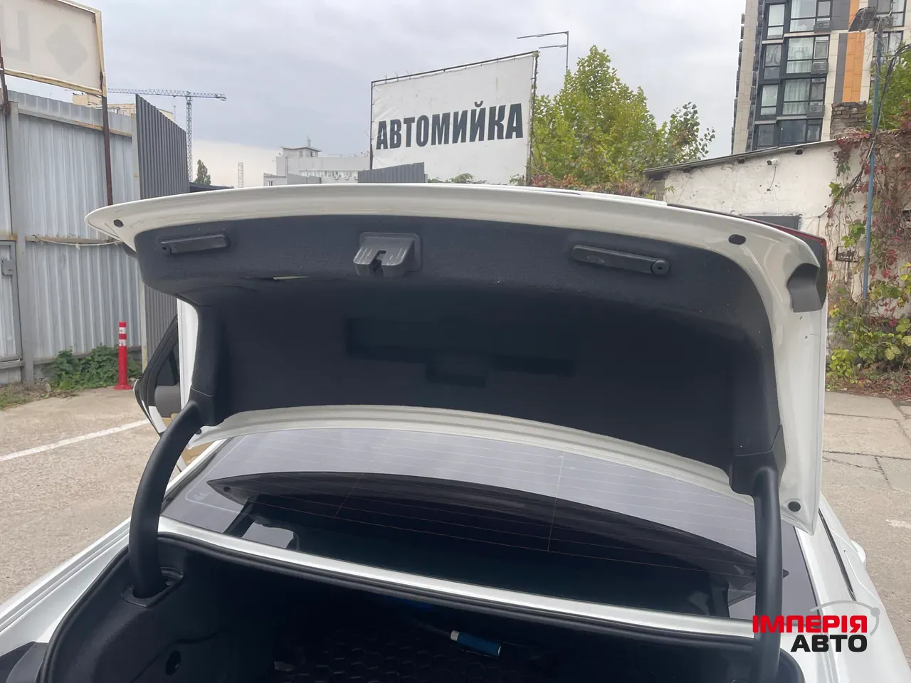 Audi A6 - фото 6